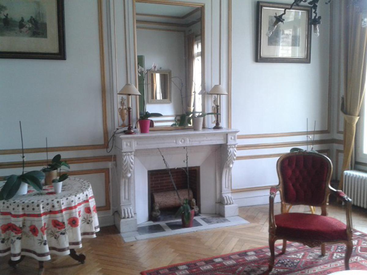 Hotel Au Chateau Blanc Saint-Aubin-les-Elbeuf Bagian luar foto