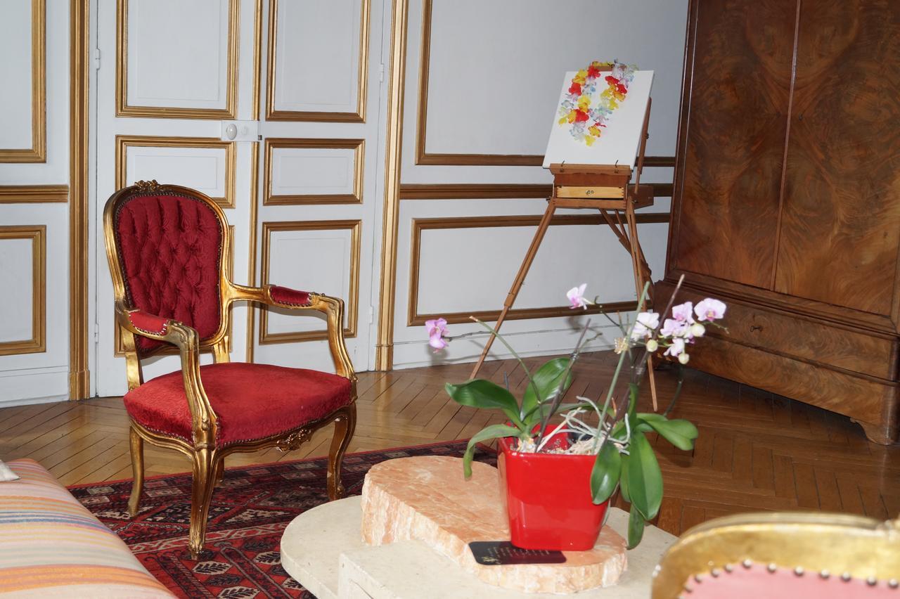 Hotel Au Chateau Blanc Saint-Aubin-les-Elbeuf Bagian luar foto